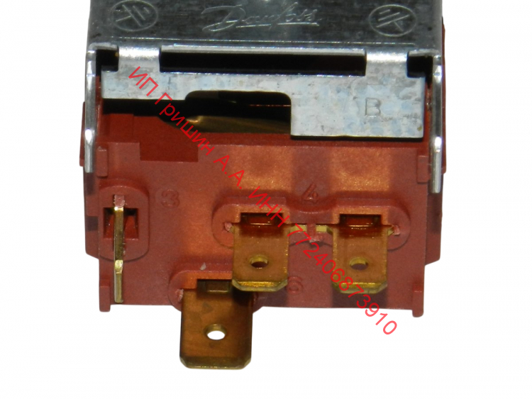 00618663 - Терморегулятор морозильной камеры ф. Danfoss 9000348958 077B0354 Bosch