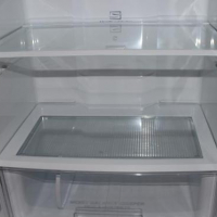 Полки в холодильное отделение LG
